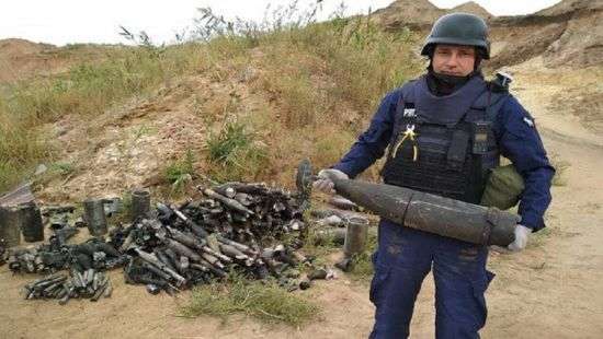 При пожаре на складе под Мариуполем не сдетонировали 1,5 тыс. боеприпасов