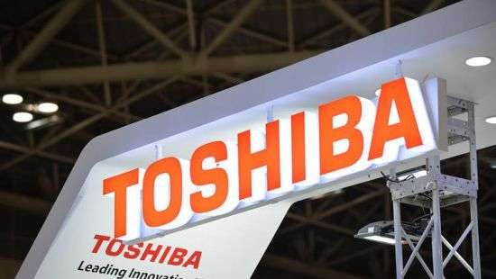 Apple препятствует продаже бизнеса Toshiba