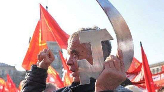 Коммунизм убивает: в США появился показательный плакат