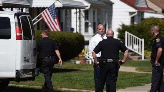 В США дошкольник ранил из пистолета двоих трехлетних малышей