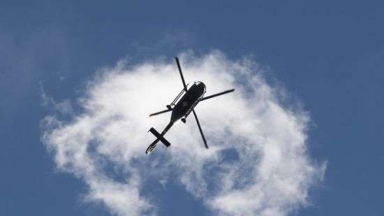 В США мужчина выпал из вертолета в океан