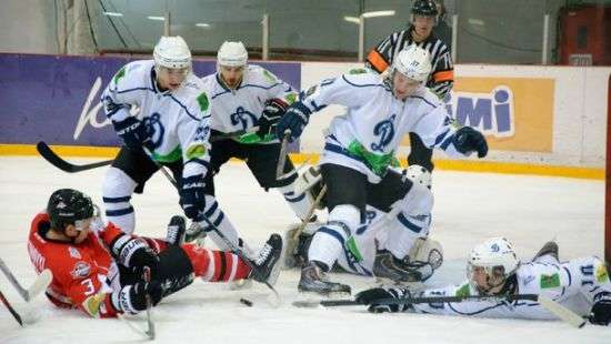 Донецкий клуб одержал седьмую подряд победу в УХЛ