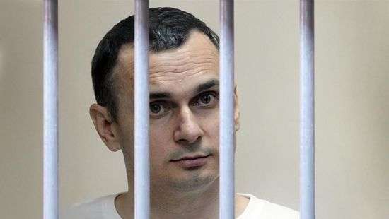Осужденного в России режиссера Сенцова этапируют на Ямал