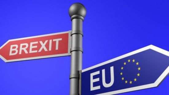 Европарламент принял «критическую» резолюцию по Brexit