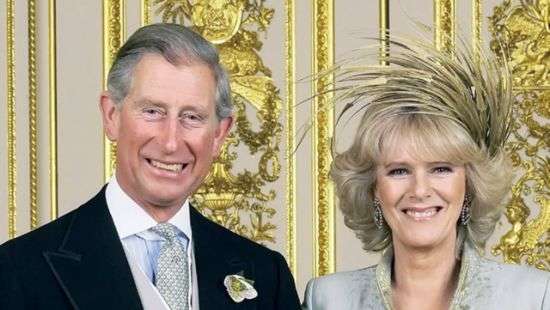 Жена принца Чарльза соблазнила его в 1970-х годах из-за мести своему первому мужу