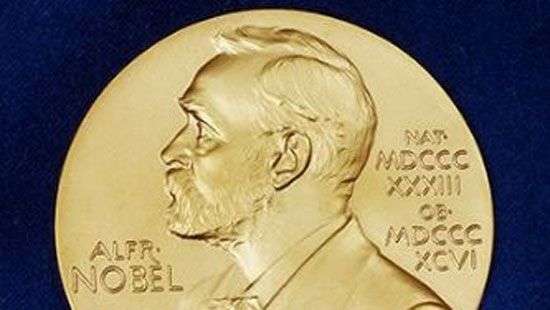 Нобеля по химии вручат за развитие микроскопии молекул