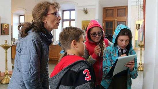 В России учитель православной школы покусала ребенка