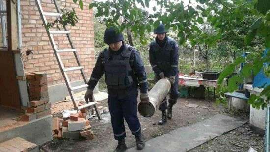 В Калиновке все еще детонируют боеприпасы