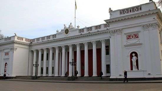 СБУ и генпрокуратура пришли с обысками в мэрию Одессы