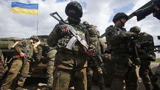 Социологи выяснили, сколько украинцев готовы защищать родину с оружием в руках