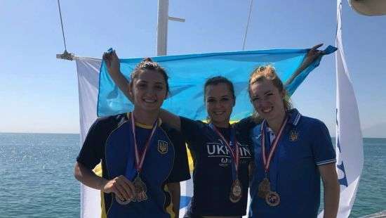 Украина завоевала 39 медалей на КМ по подводному плаванию