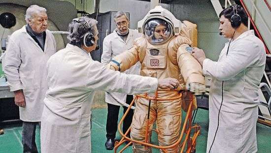 Стало известно, когда в Москве стартует условный полет на Луну