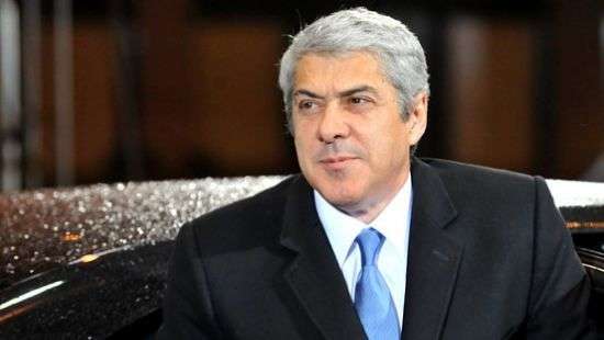 Бывшего премьера Португалии обвиняют в совершении трех десятков преступлений