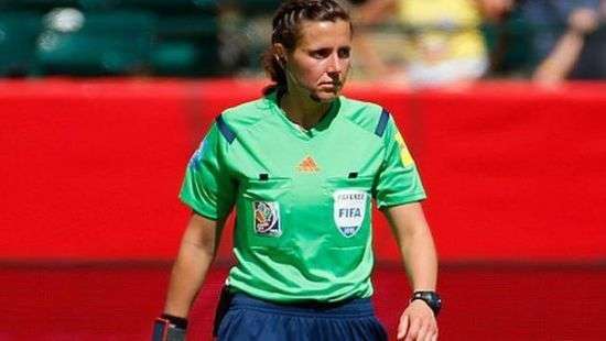 Арбитр из Украины работает на чемпионате мира в Индии