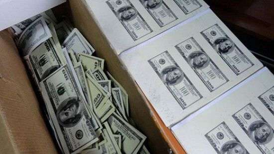 В Украину зашла партия фальшивых купюр по 100 долларов