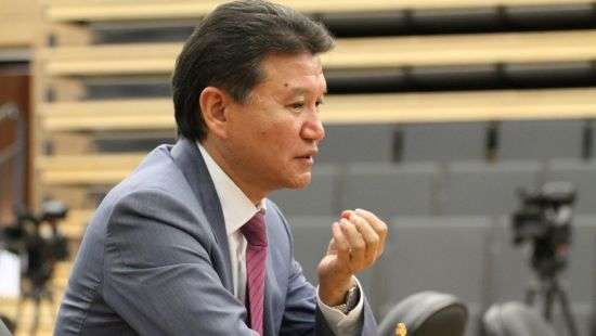 Илюмжинова отстранили от должности президента ФИДЕ