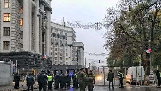 В Киеве оцепили правительственный квартал
