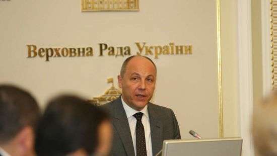 Несмотря на протесты, Верховная Рада сегодня намерена рассмотреть медреформу