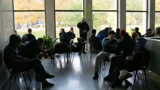 В Киеве в «Украинском доме» обнаружили «титушек (ФОТО)