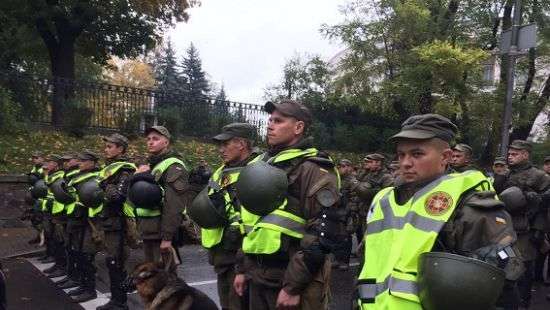 В Киеве возможны вооруженные провокации, - МВД