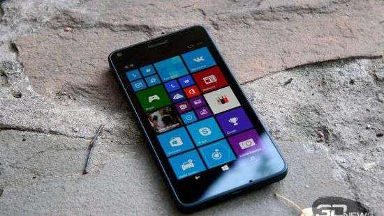 Microsoft сократила список Windows-смартфонов