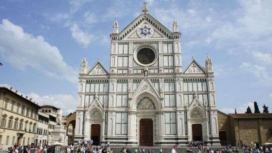 Во Флоренции камень от базилики убил испанского туриста