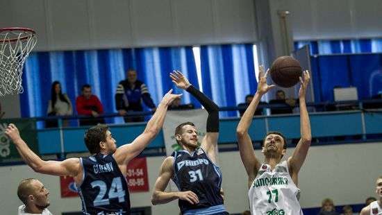 «Днепр» потерпел первое поражение в Суперлиге