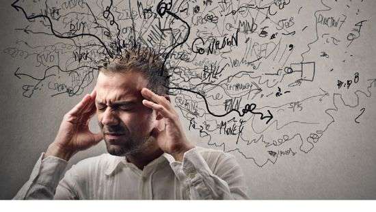 Признаки скрытого стресса назвали врачи