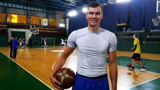 Форвард сборной Украины оказался в фарм-клубе «Кливленда»