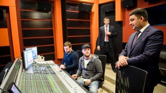 Гройсман пообещал кинематографу 500 млн грн на 2018 год