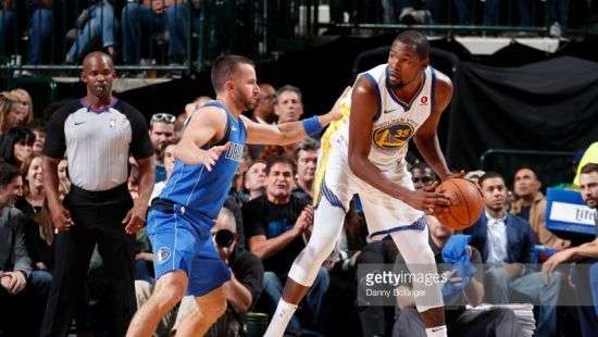 НБА. «Голден Стэйт» разбил «Даллас», «Торонто» проиграл на выезде «Сан-Антонио»