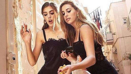 Дочери Сильвестра Сталлоне стали звездами новой рекламной кампании Dolce & Gabbana (ФОТО)