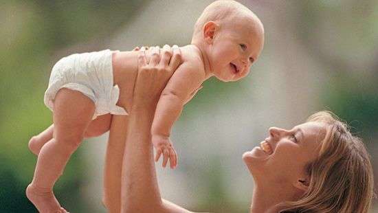 Специалисты назвали необычный фактор, который мешает материнству