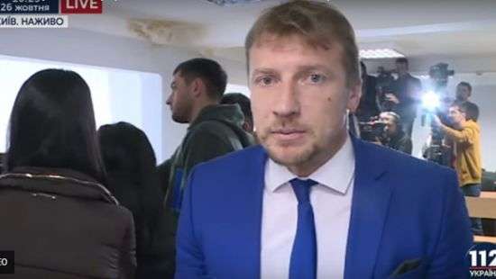 Януковича в суде по делу о госизмене будет защищать адвокат из Николаевской области