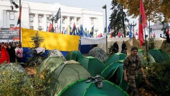 Власти столицы попросили митингующих разблокировать улицу Грушевского