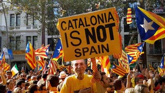 В Испании провозгласили независимость Каталонии