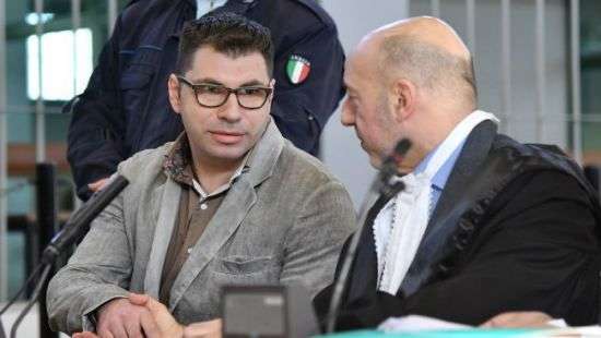 Итальянец заразил ВИЧ 30 женщин и предстал перед судом