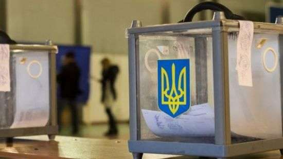 В Украине проходят выборы в объединенных территориальных общинах