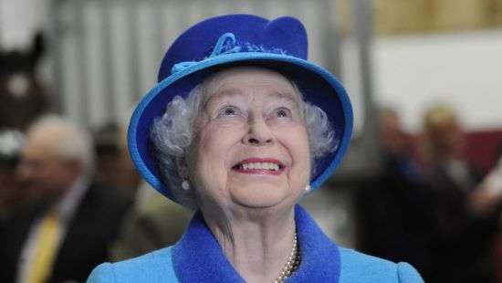 В лондонском парке бездомный нашел флешку с информацией об охране королевы