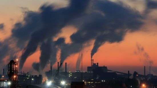 В атмосфере концентрация углекислого газа достигла пика за последние 800 тысяч лет