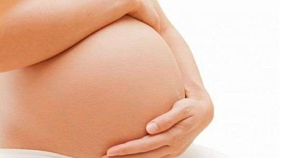 Назван напиток, который повысит шансы на успешное зачатие