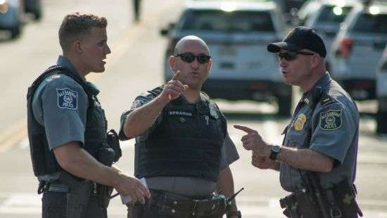 В США полиция застрелила отца школьника, захватившего учителя