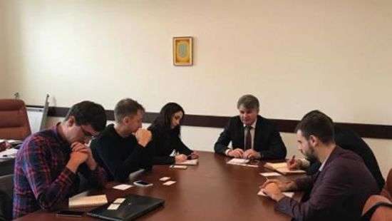 Госгеонедра переведут закупки на ProZorro