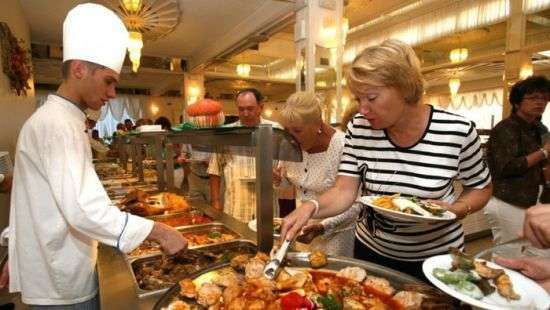 В Турции заговорили об отмены системы «все включено»