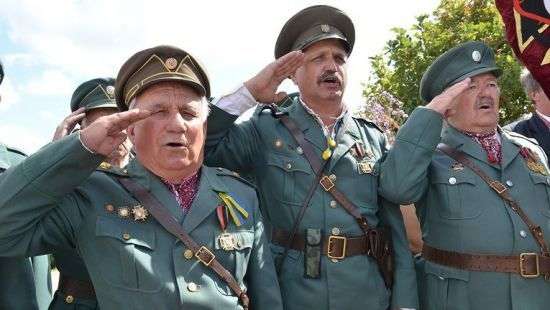 Радикалам и сторонникам СС «Галичина» запретили въезд в Польшу