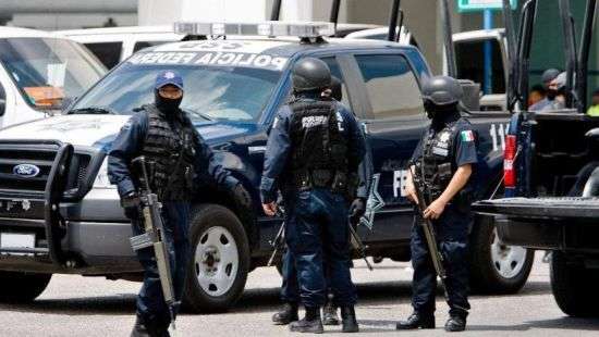 В Мексике бандита застрелили во время пластической операции