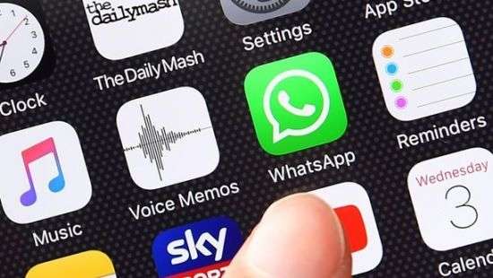 Фальшивый WhatsApp скачали более миллиона пользователей