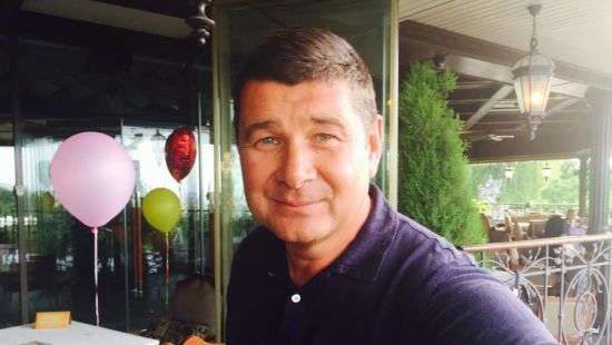 Онищенко оформляет в Германии не гражданство, а рабочую визу