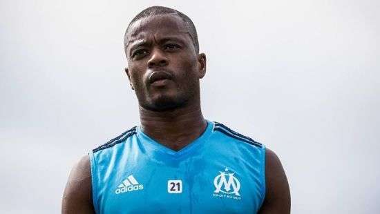 Эвра дисквалифицировали и выгнали из команды