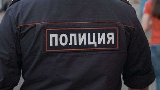 В России полицейские погуляли в стриптиз-баре и отказались оплачивать счет (видео)